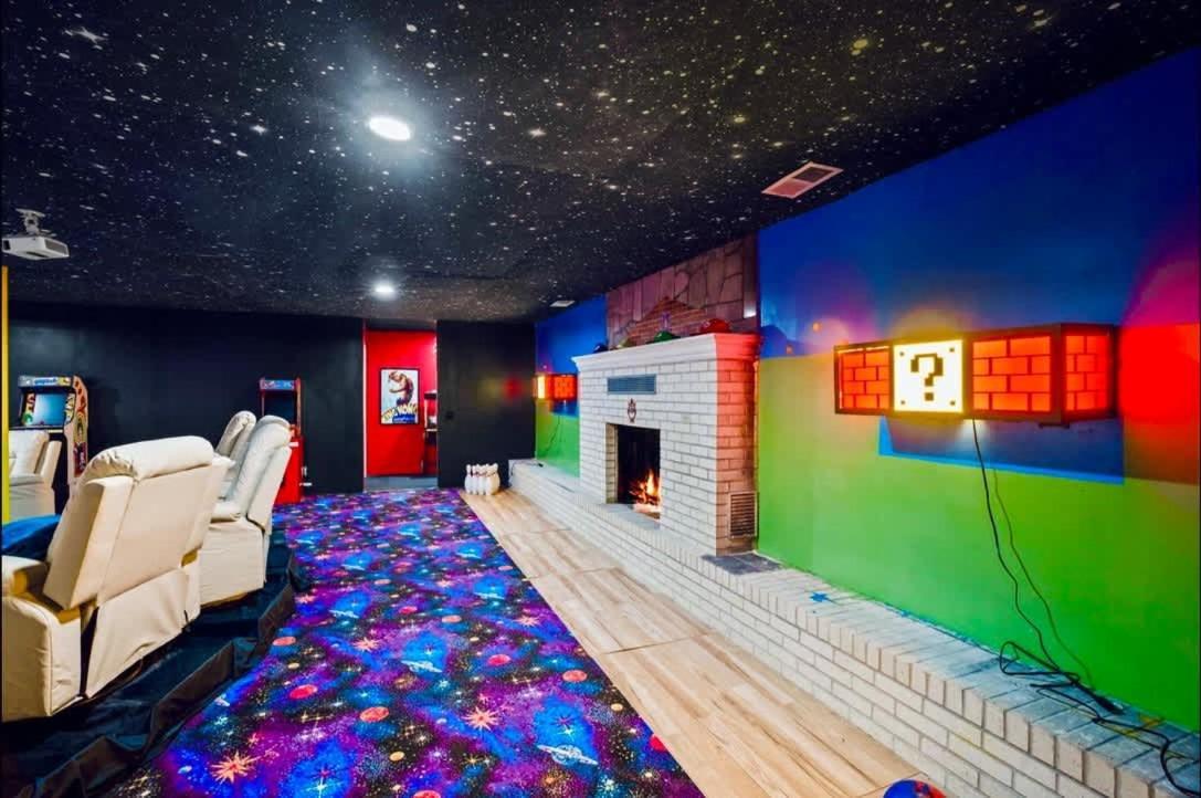 Big Stone Gap Gated Mansion - Basketball Court Movie Theater Viewsヴィラ エクステリア 写真
