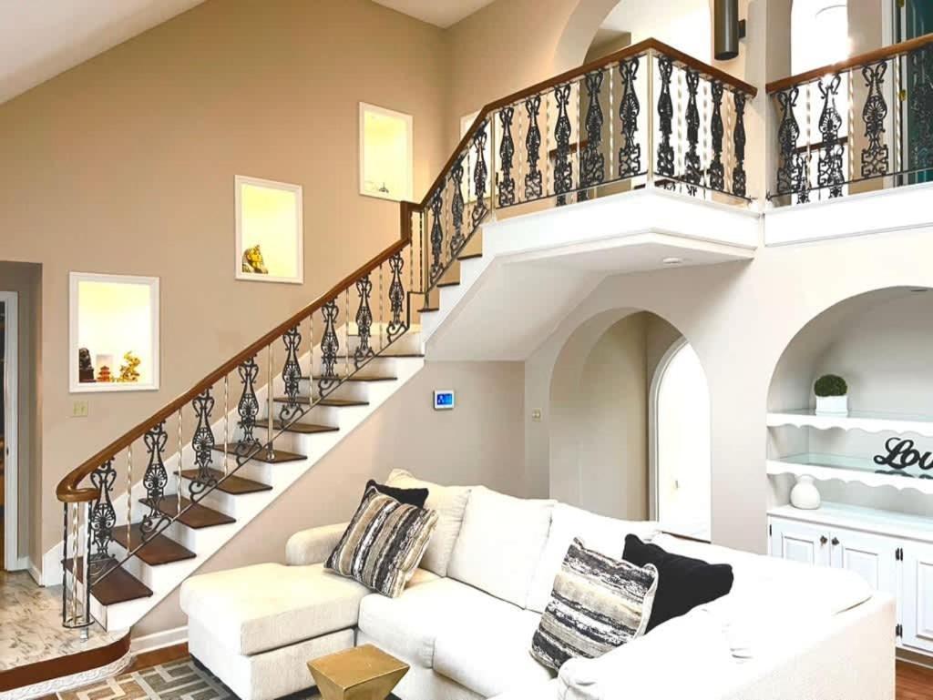 Big Stone Gap Gated Mansion - Basketball Court Movie Theater Viewsヴィラ エクステリア 写真