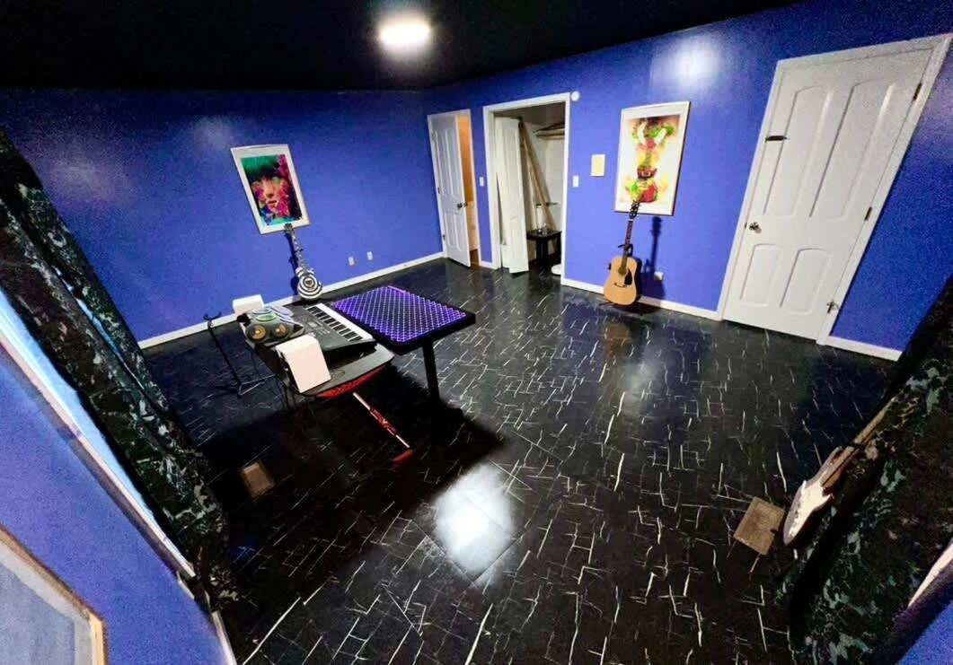 Big Stone Gap Gated Mansion - Basketball Court Movie Theater Viewsヴィラ エクステリア 写真